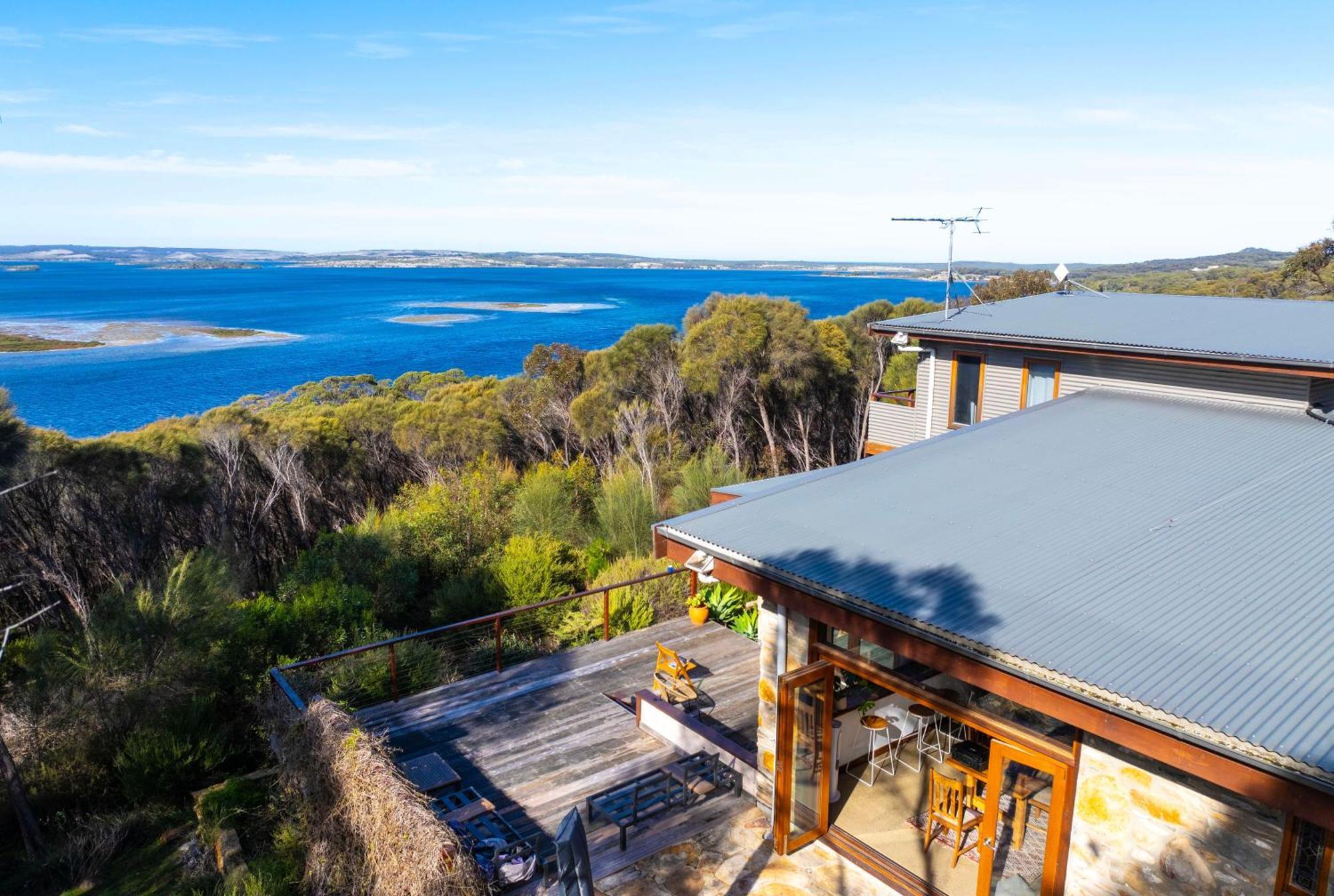 Of Stone & Wood Guesthouse Muston Εξωτερικό φωτογραφία