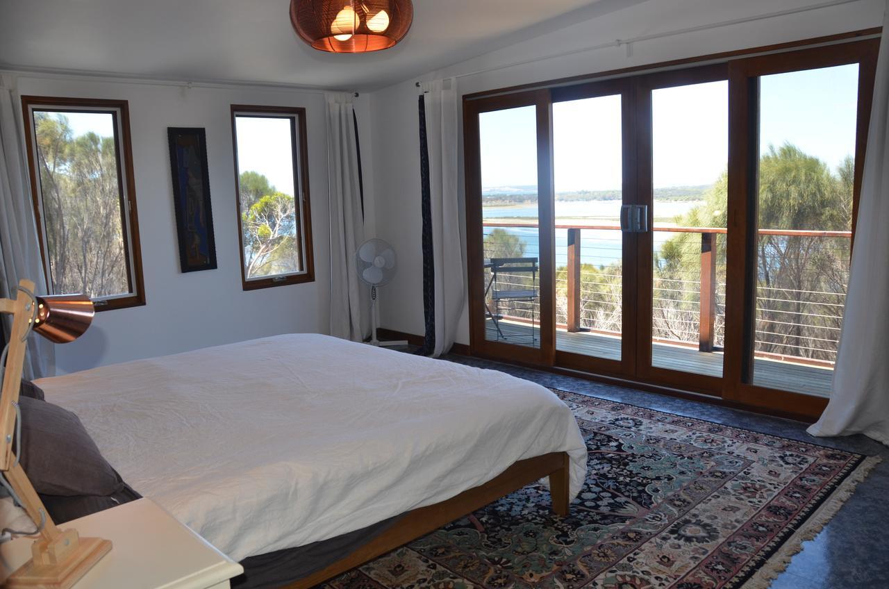 Of Stone & Wood Guesthouse Muston Εξωτερικό φωτογραφία